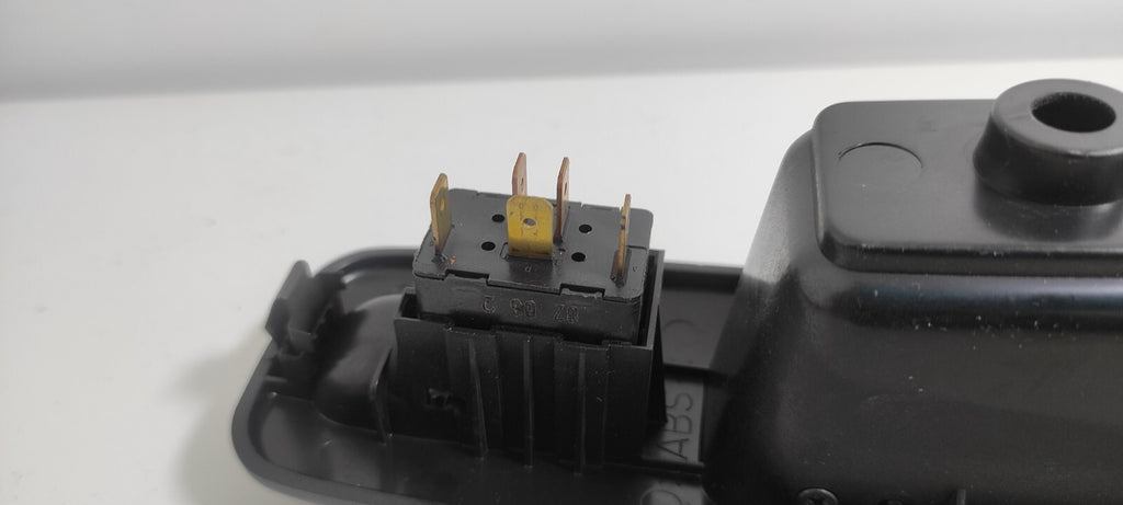 Alfa Romeo 166 2.4JTD 110kW 2002 Door Electric Window Switch Trim 156029686