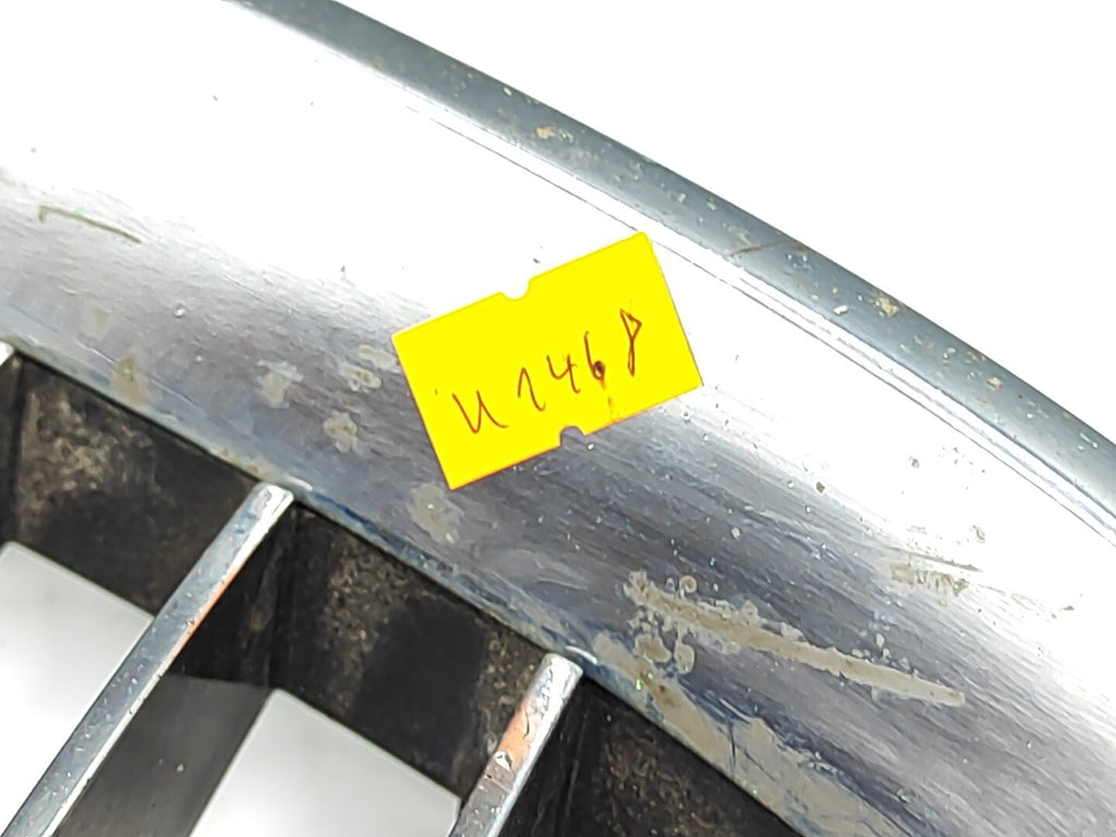 BMW 5 Series E61 530D 170kW 2006 Front Right Grill 7065702 51137065702