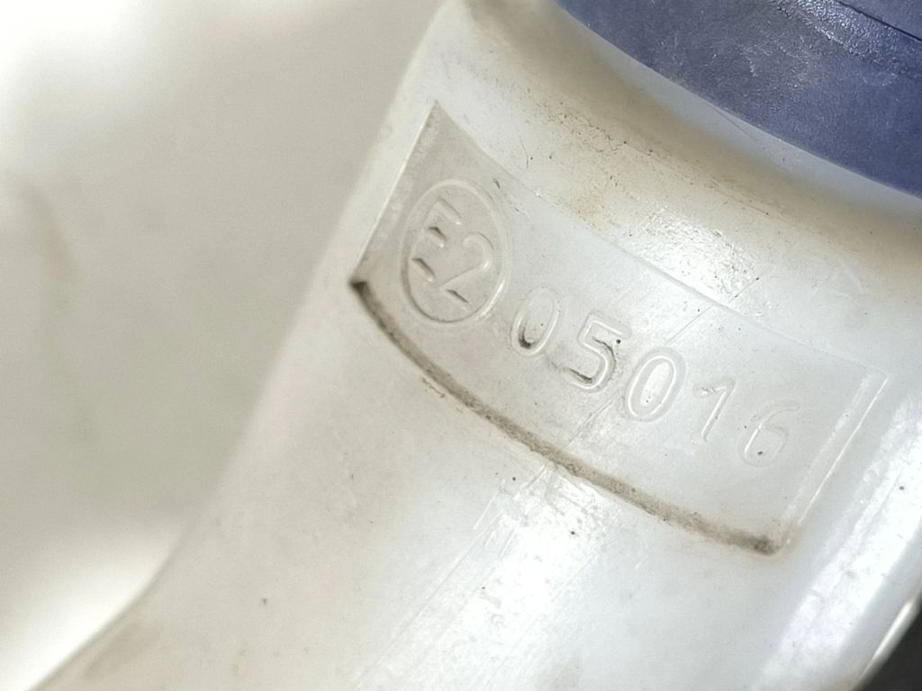 Alfa Romeo 159 2007 Windscreen washer fluid reservoir bottle E205016 