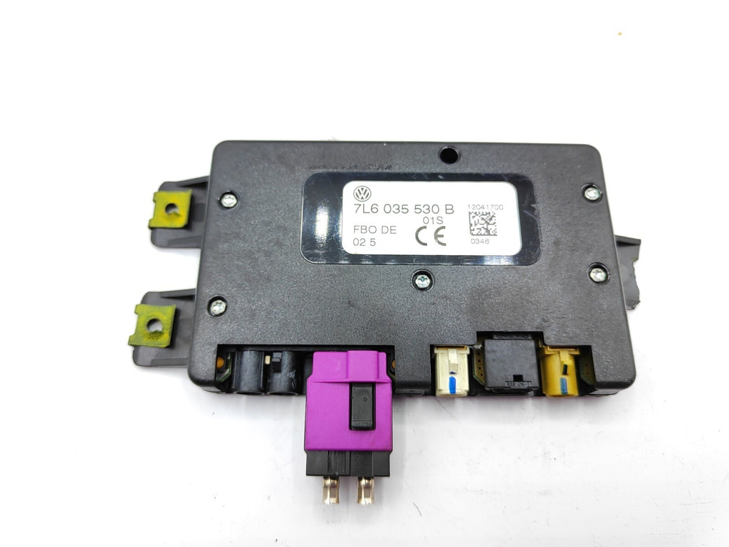 Volkswagen Touareg 2006 Radio Antenna Module Booster 7L6035530B