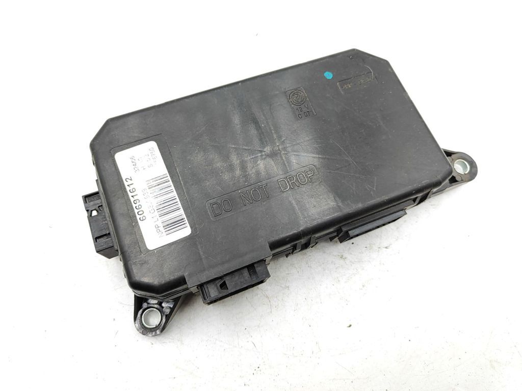 Alfa Romeo 159 2.4JTD 147kW Diesel 2006 door control unit module ecu 60691612 