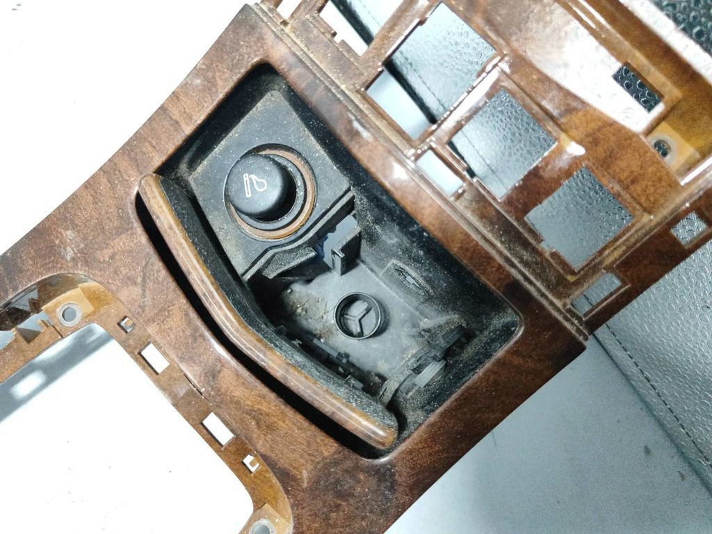 Peugeot 607 2001 Front Center Console Trim Wooden Ashtray 9629448077 