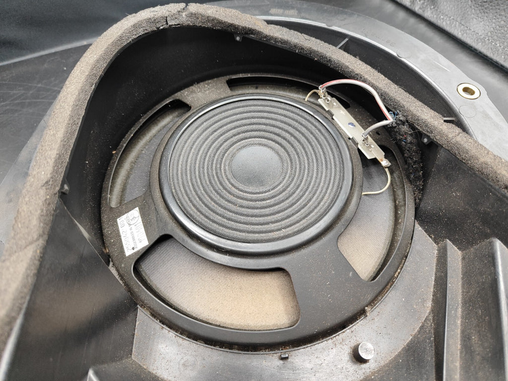 Lancia Lybra 2002 BOSE Audio Subwoofer Speaker 467406840