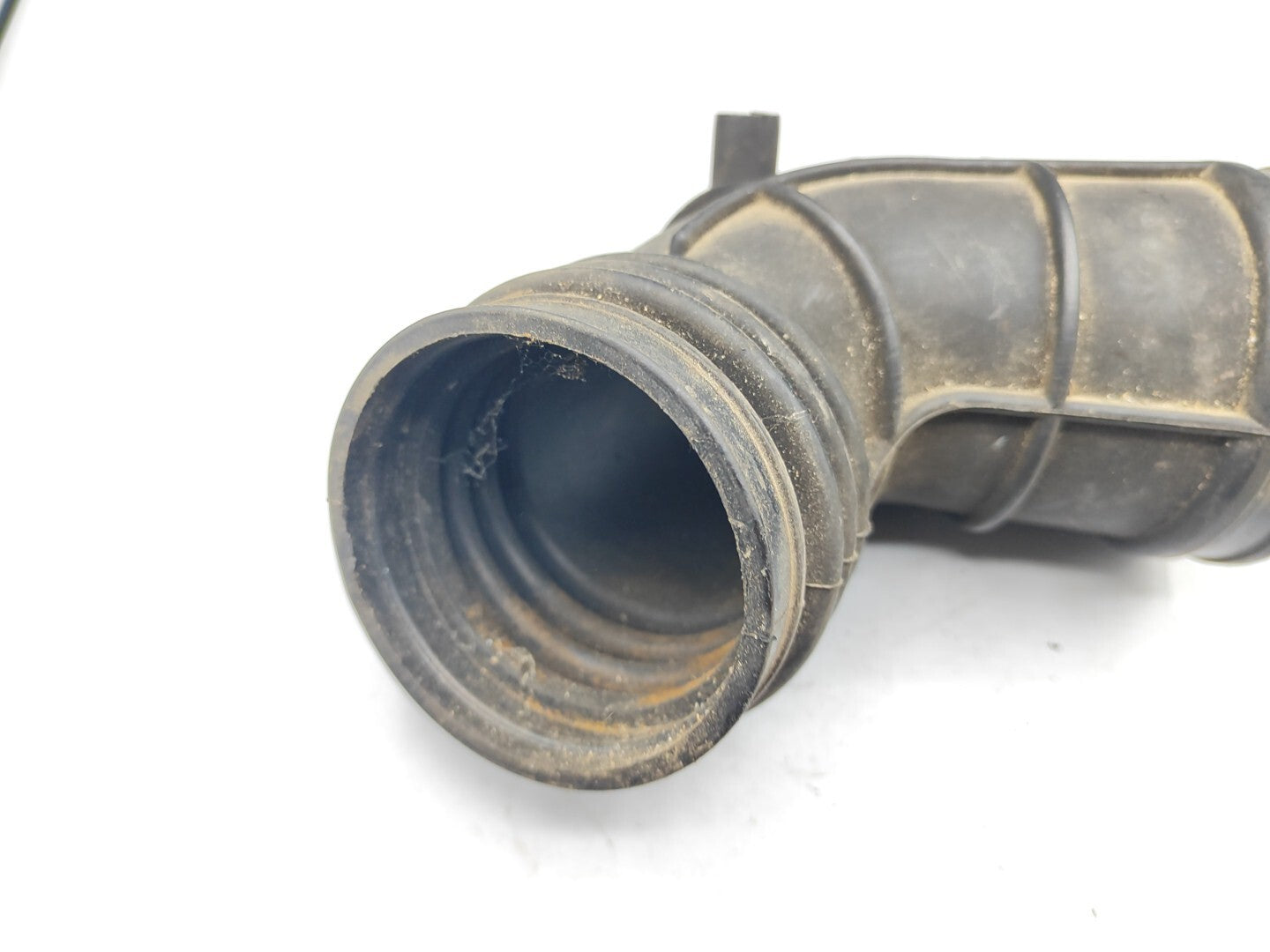 BMW E46 M54 2.5 Petrol Engine Air Intake Pipe 1705209 13541705209