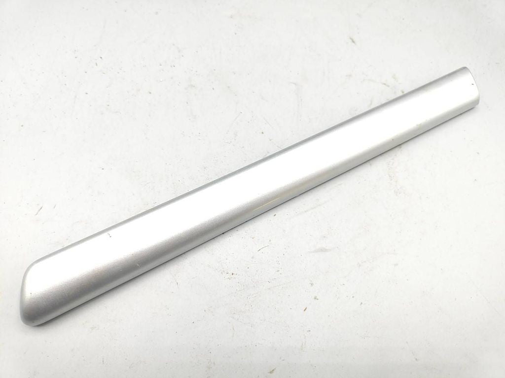 Volkswagen Golf IV 2001 rear left fender molding trim 1J3853535B 