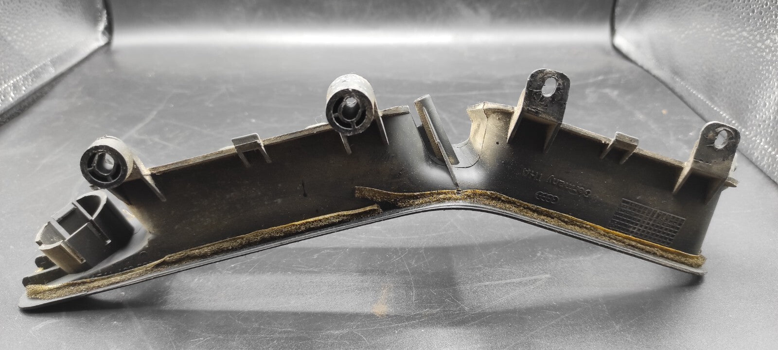 Audi 80 B3 1989 Front Left Door Card Handle Trim