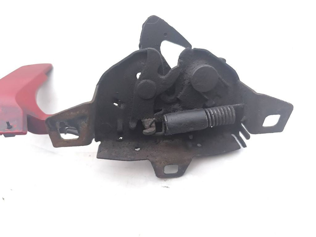 Alfa Romeo 147 1.9JTD 8V Diesel 2005  Front bonnet hood lock  