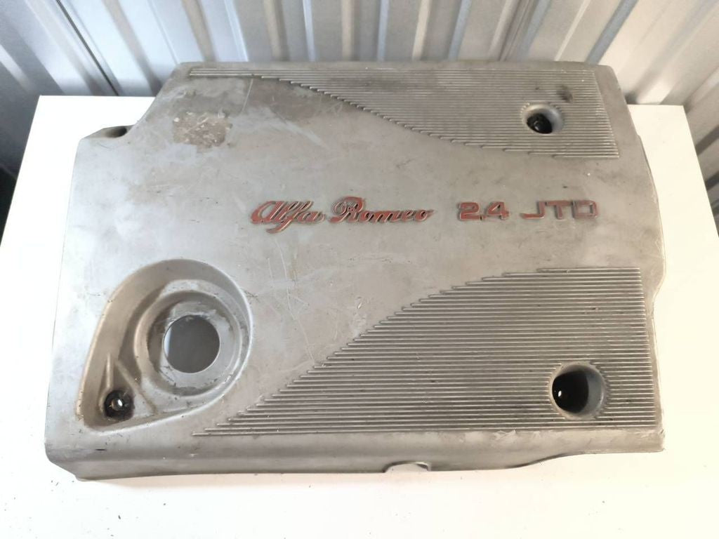 Alfa Romeo 166 2.4JTD 2001 Diesel Top engine cover top trim 