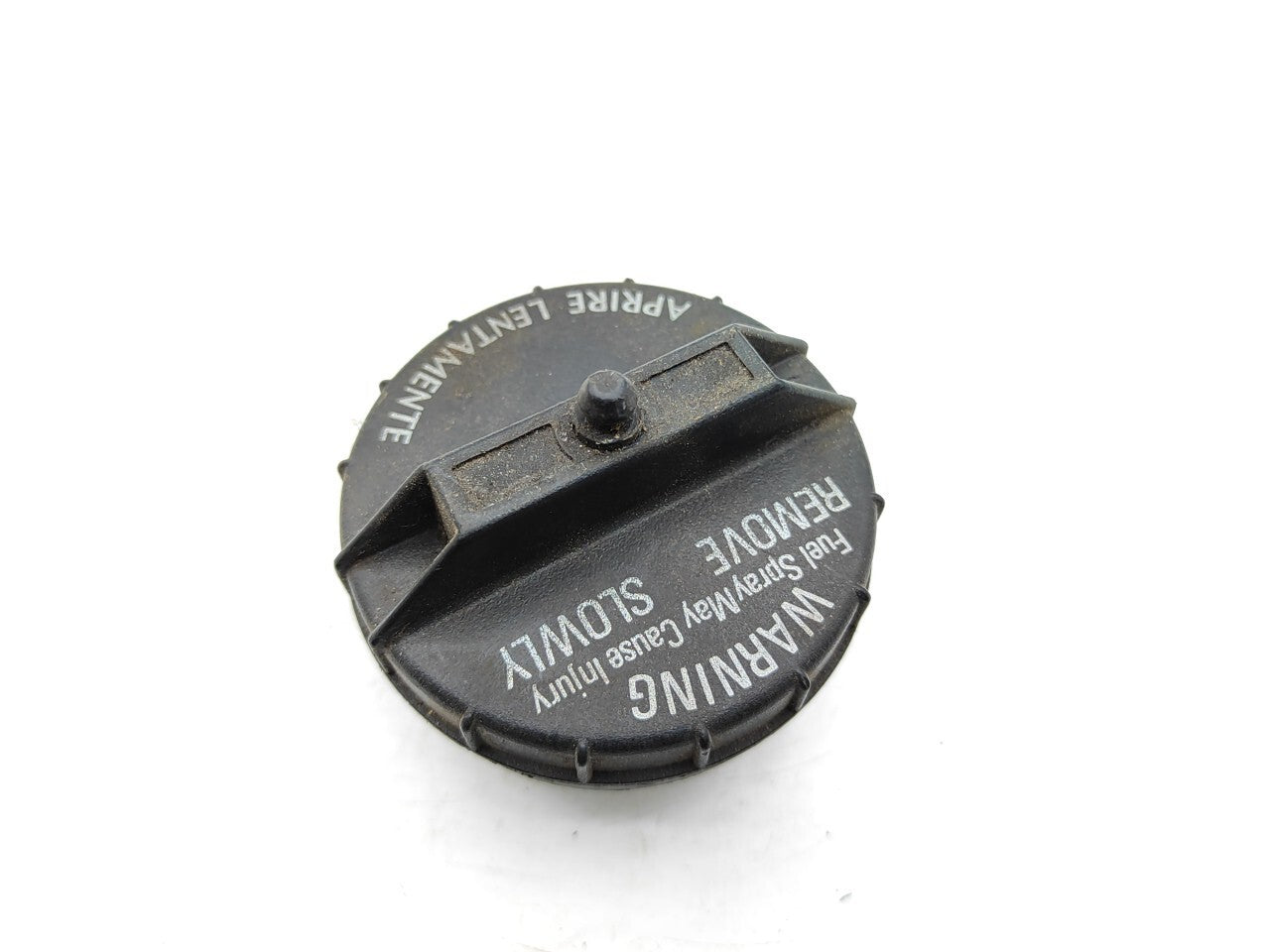 Alfa Romeo 166 2.4JTD 100kW 2001 Fuel Tank Cap DIESEL