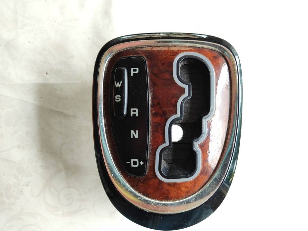 Mercedes-Benz S W220 2003 Gear shifter surround trim plastic E9550040 