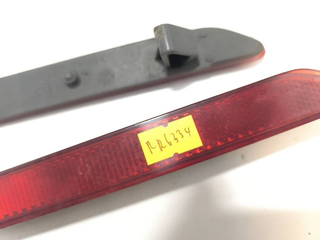 Alfa Romeo 156 2.4JTD 20V 2005 rear bumper lower light reflector 