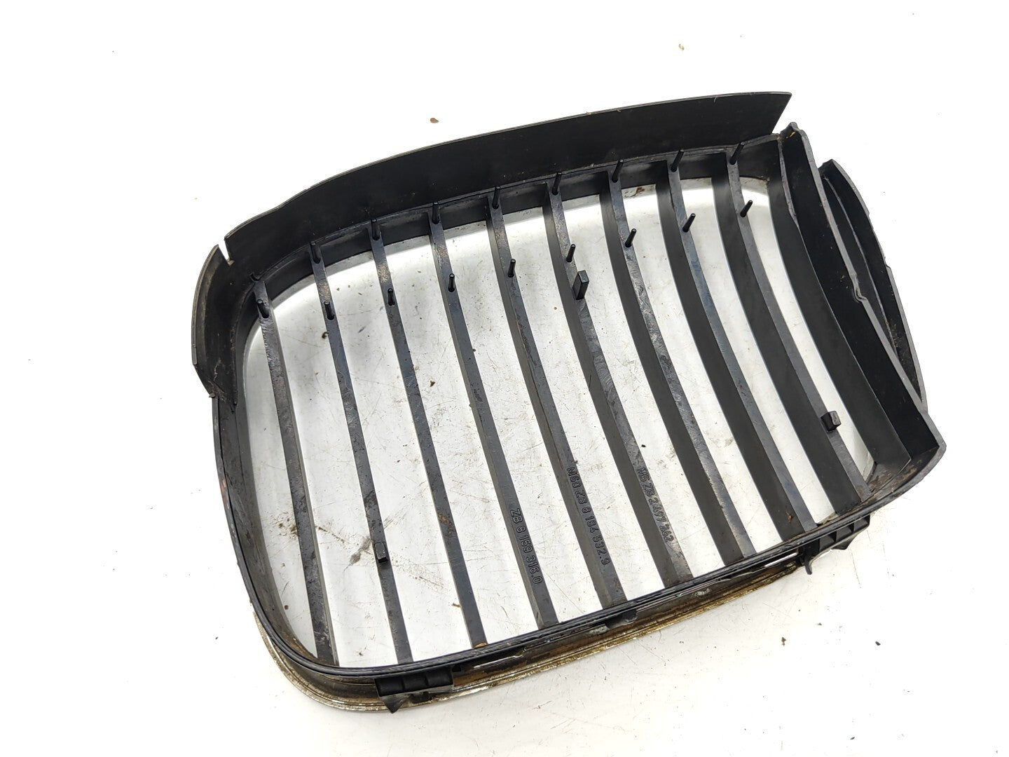 BMW 5 SERIES E39 530D 142kW Estate 2000 Front Right Bonnet Grill Kidney 8159312