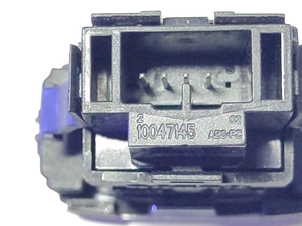Volvo S60 2012 Diesel Engine start stop button switch 31318791 