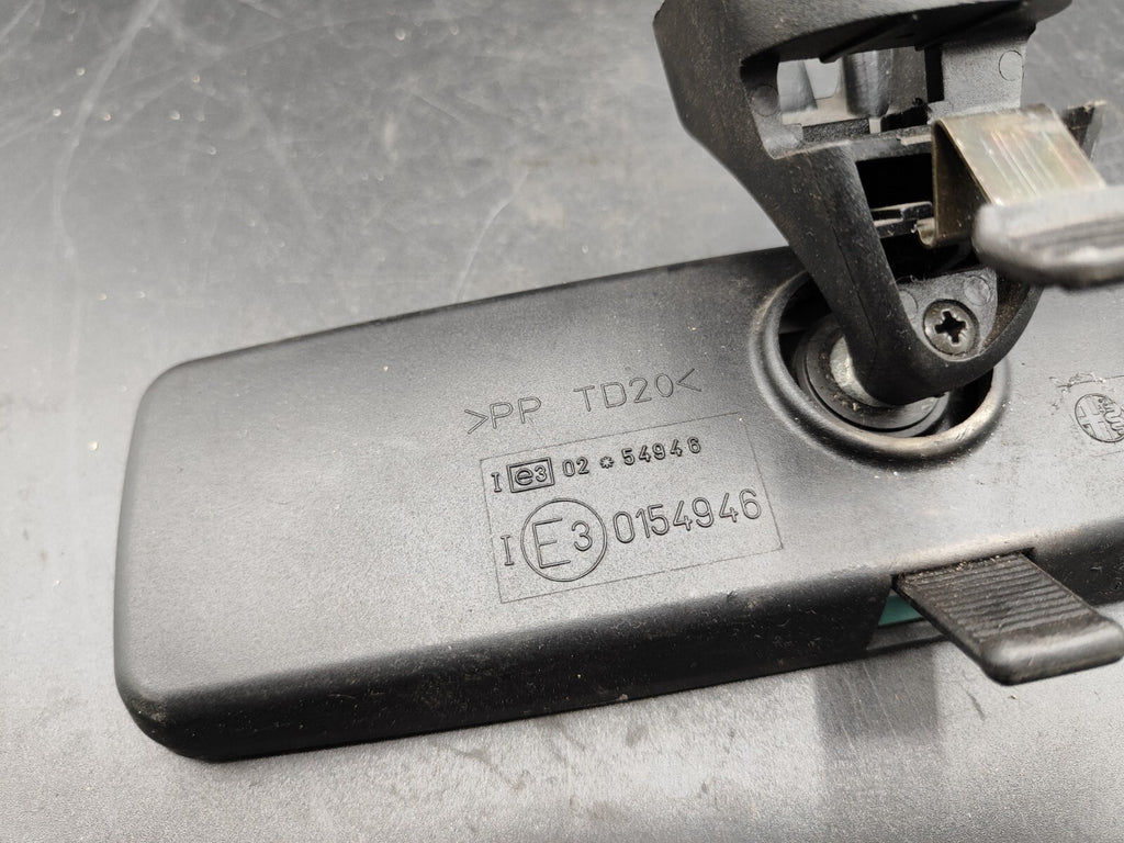 Alfa Romeo 147 1.9JTD 85kW 8V 2007 Rear Interior View Mirror E30154946