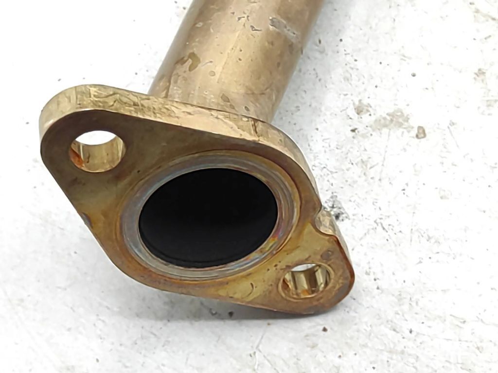 Volkswagen Touran 1T1 2006 Diesel EGR valve line pipe hose 03G131521AL 