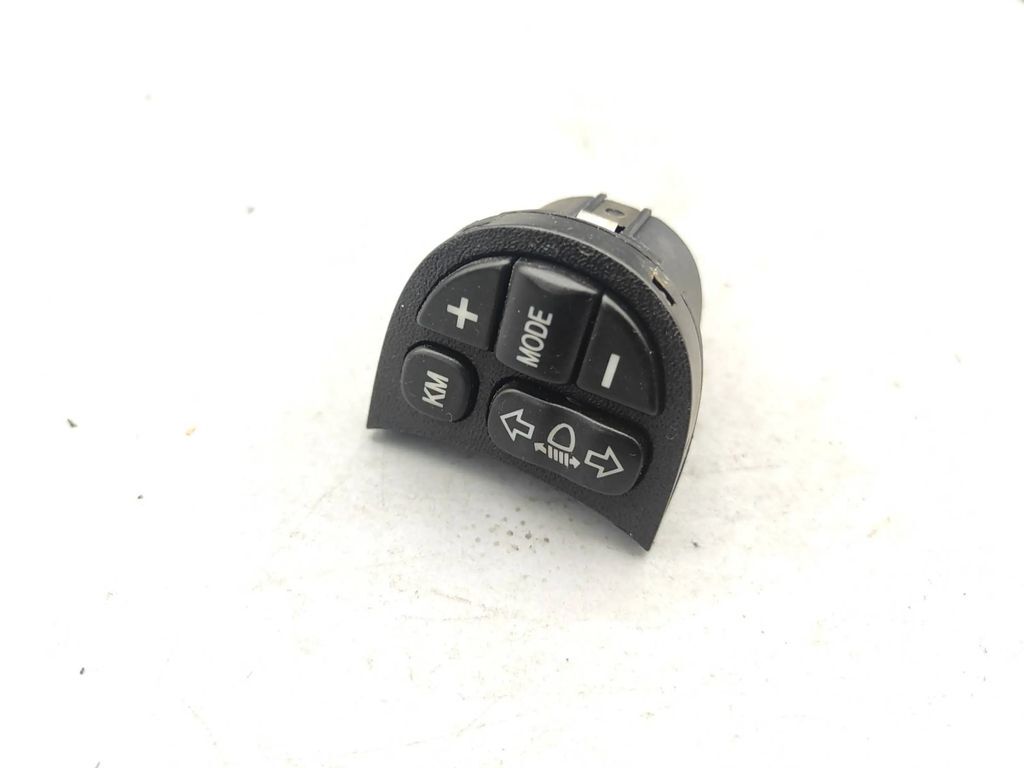 Alfa Romeo 147 1.9JTD 88kW 8V FL Headlight level height control switch 735262023