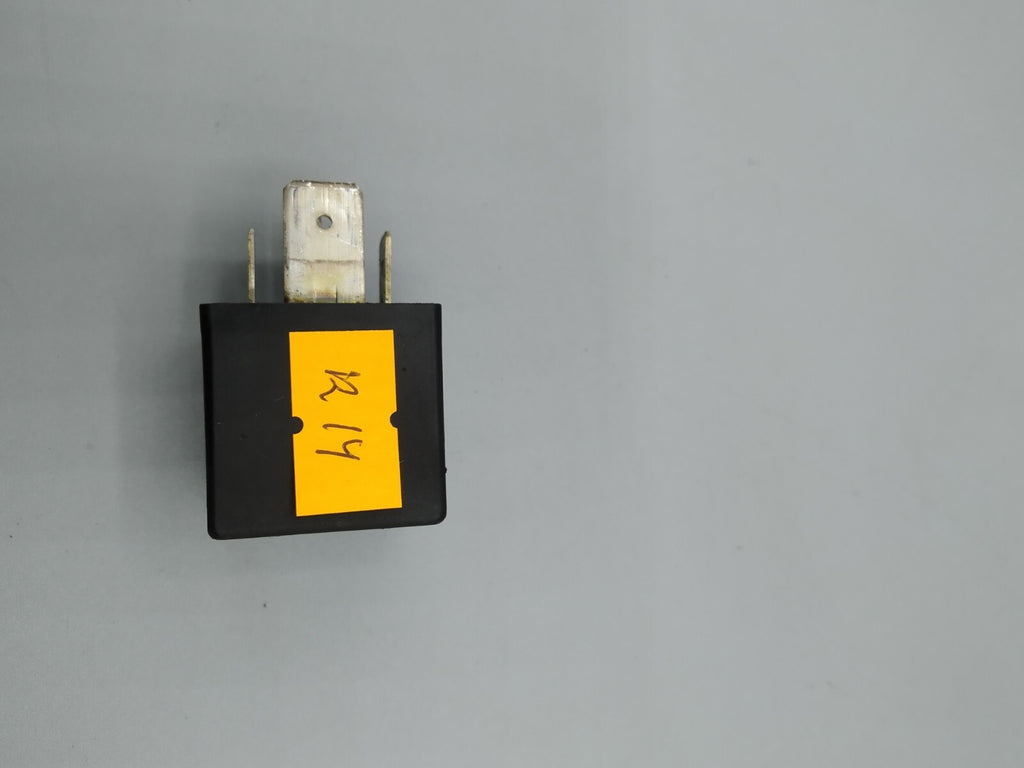 Alfa Romeo 156 2002 Relay Control Unit Module 46520419