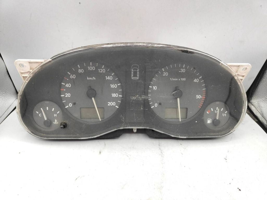 95VW10849ABC Volkswagen Sharan 1997 speedometer instrument cluster 