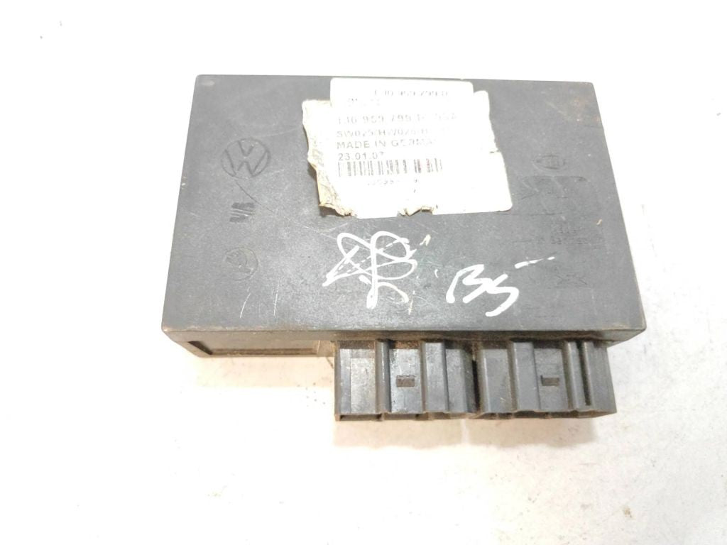 Volkswagen PASSAT B5 2000 Comfort convenience body module 1J0959799R 