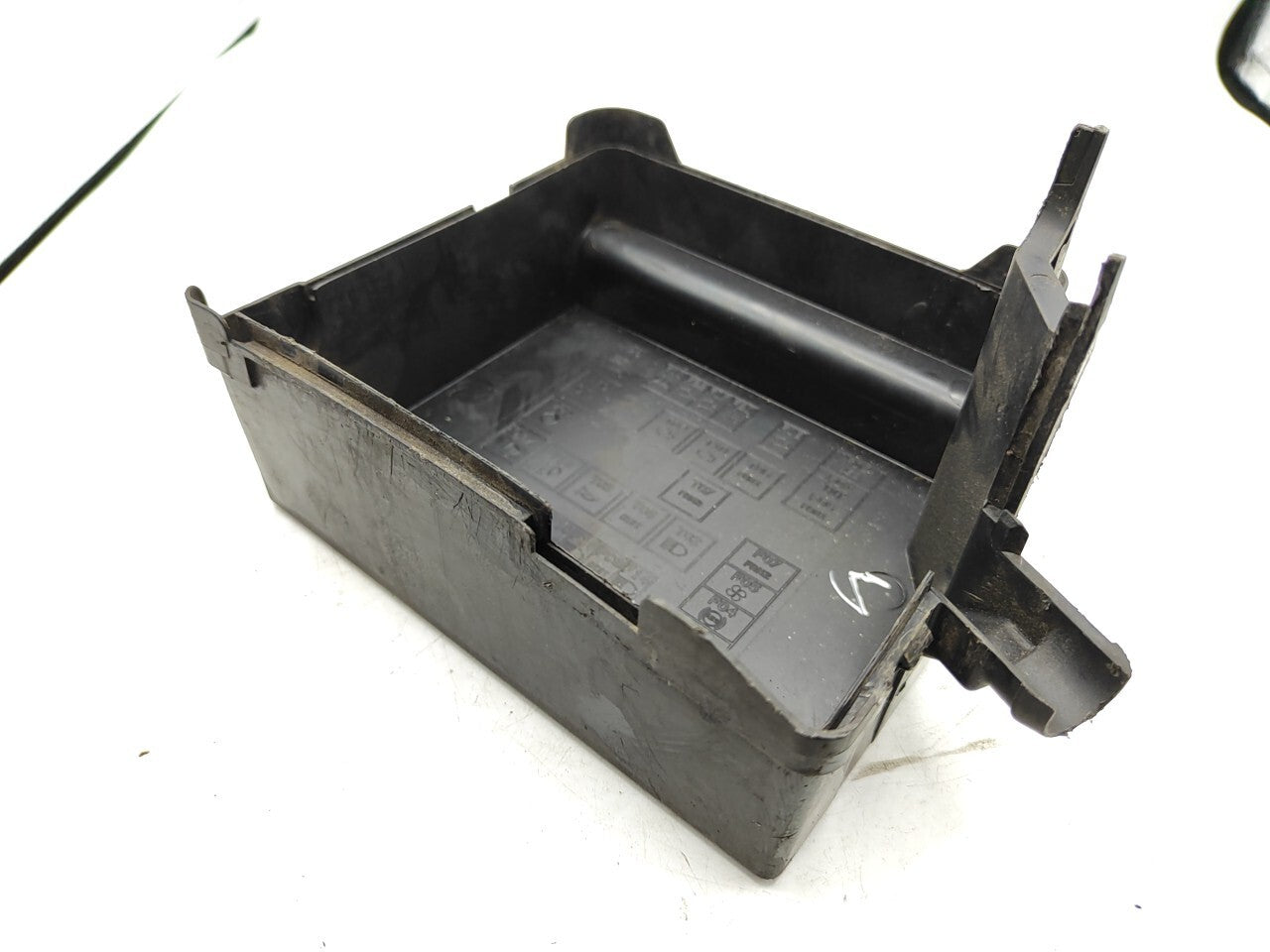 Alfa Romeo GT / 147 1.9JTD 8V 2007 Diesel Engine Fuse Box Cover Cap