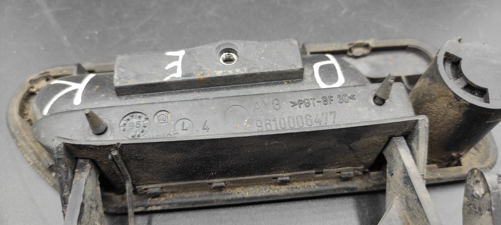 Citroen Xantia 2000 LHD Front Left Door Exterior Handle Trim 9610006477