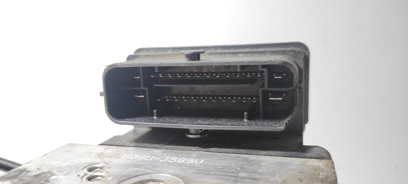 Alfa Romeo 159 1.9JTDm 2008 Diesel ABS Brake Pump Unit 51800745 16234001