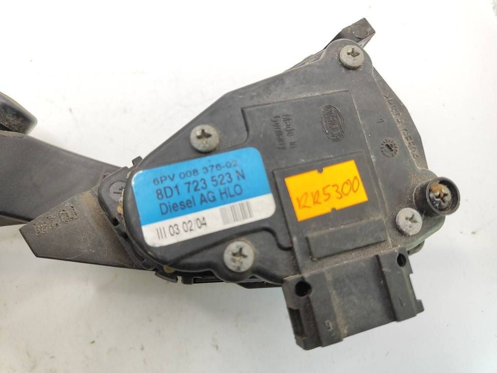 Audi A6 S6 C5 4B 2003 accelerator throttle pedal 8D1723523N 