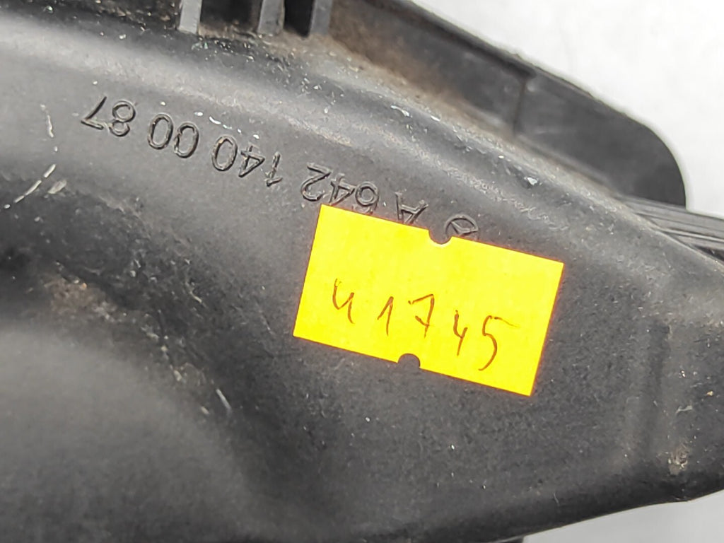 Mercedes Benz W212 2010 Turbo Air Intake Resonator Pipe Hose A6421400087