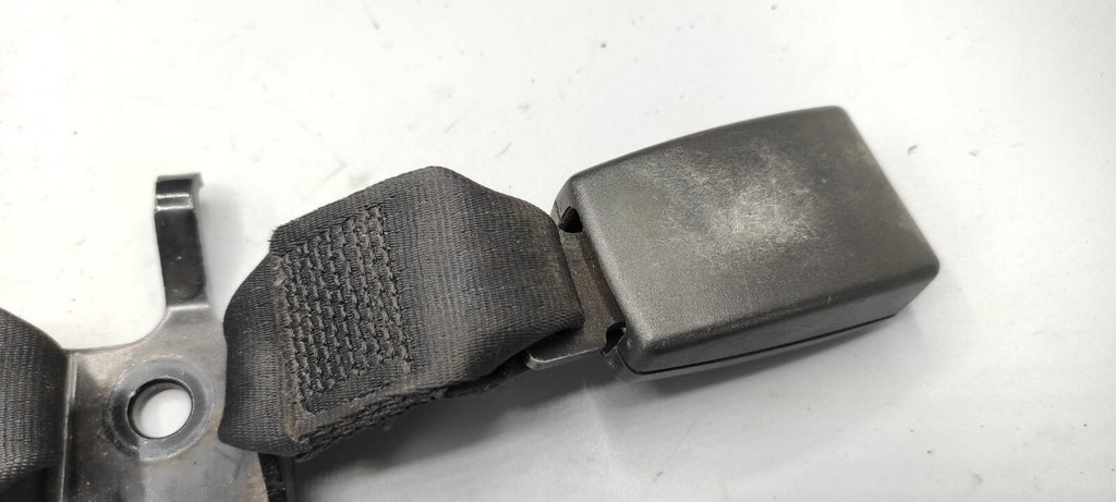 Alfa Romeo 159 2.4JTDm 147kW 2007 Rear Middle Center Seat Seatbelt Buckle BREED