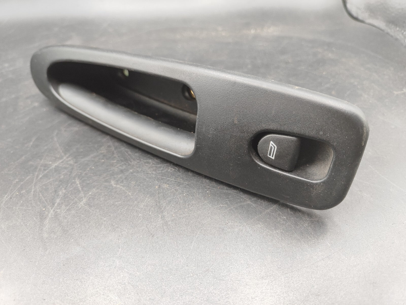 Alfa Romeo 166 2.4JTD 110kW 10V 2003 Electric Window Switch Button 156018358