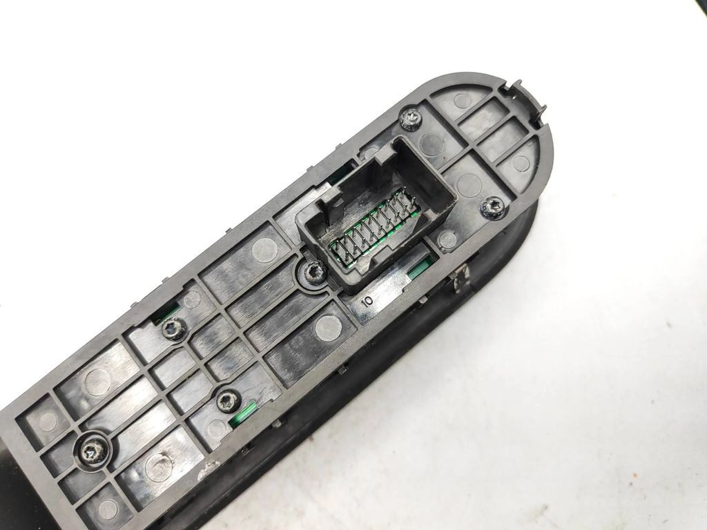 Alfa Romeo 159 2.2JTS 2006 LHD Left Electric window control switch 156054189