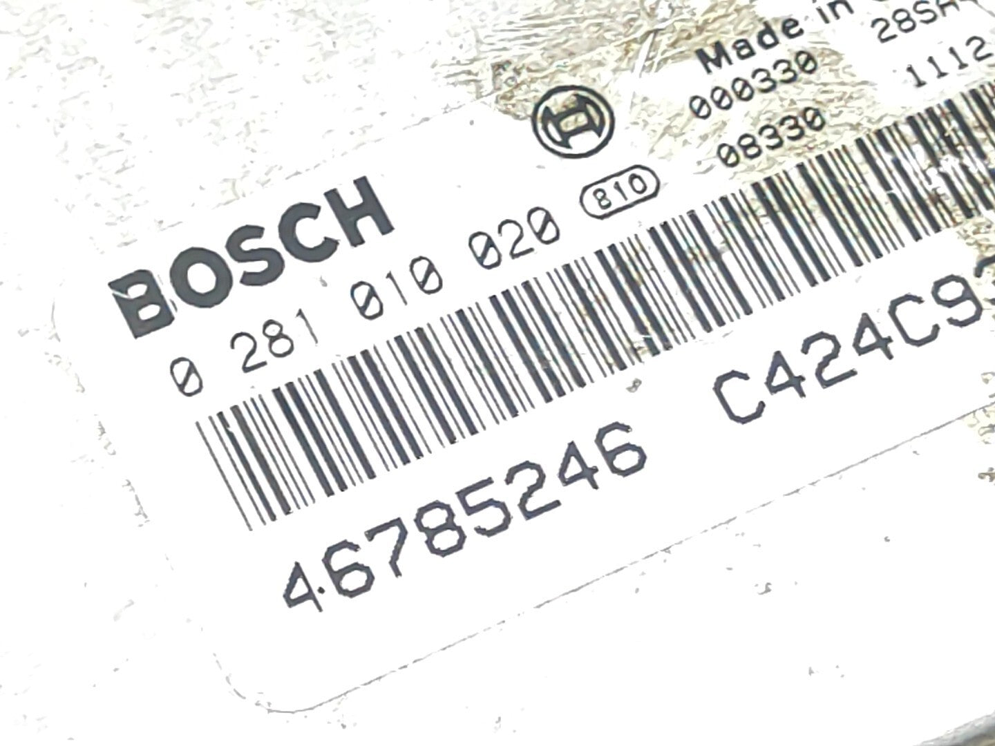 Alfa Romeo 156 1.9JTD Diesel 2000 Engine Control Module ECU 46785246 0281010020