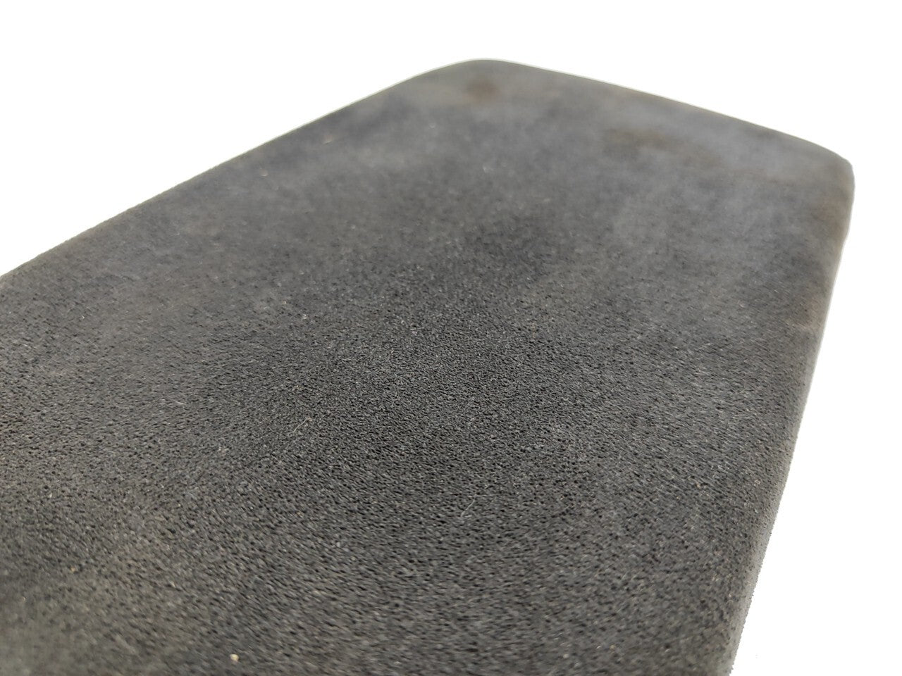 Alfa Romeo GT 1.9JTD 110kW 2006 Center Console Armrest Top Cover