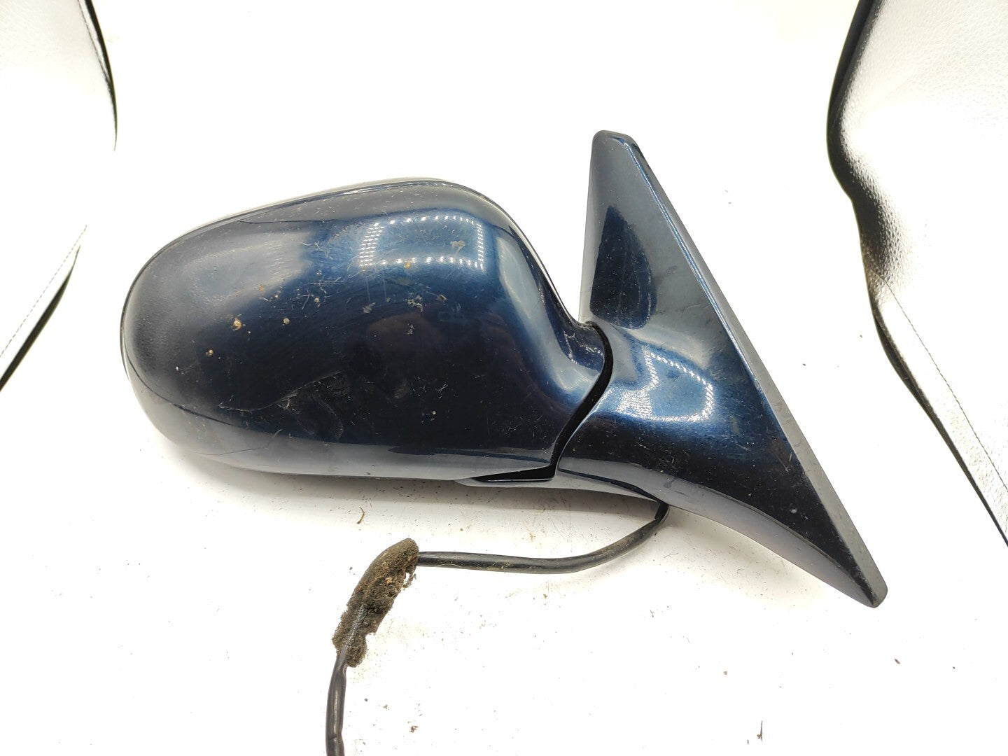 Mazda 626 1.8i 1999 LHD Front Right Side Electric Mirror BLUE E13010519