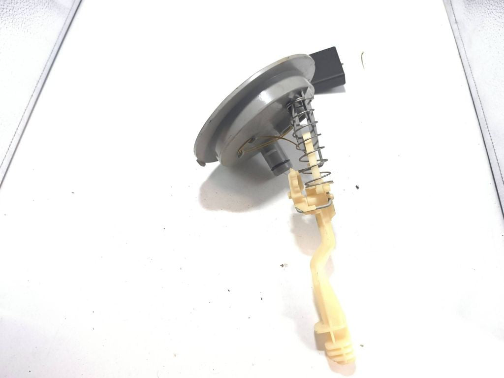 BMW 7 E65 E66 2002 Fuel level sensor 6756258 