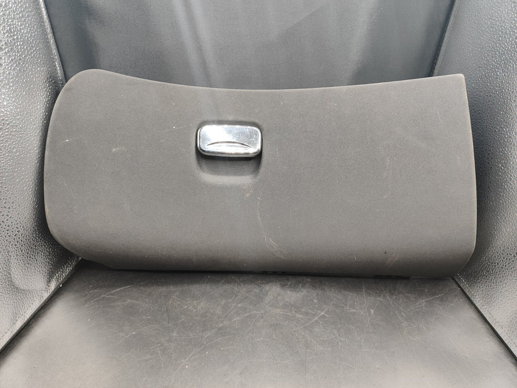 Alfa Romeo 147 1.6 TS 88kW Petrol 2006 LHD Front Right Dashboard Glovebox