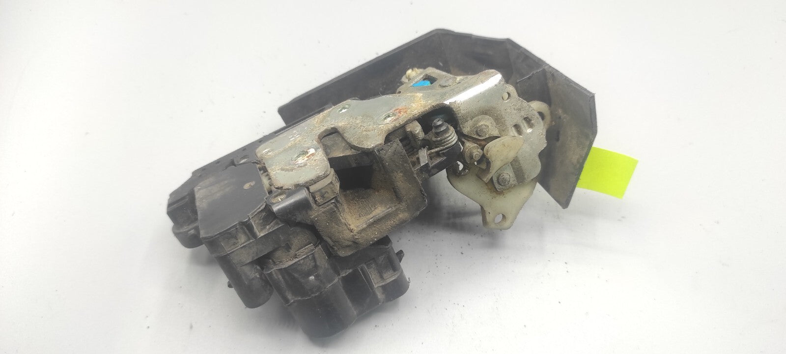 Alfa Romeo 156 1.9JTD 110kW Diesel 2004 LHD Front Right Door Lock 18110242