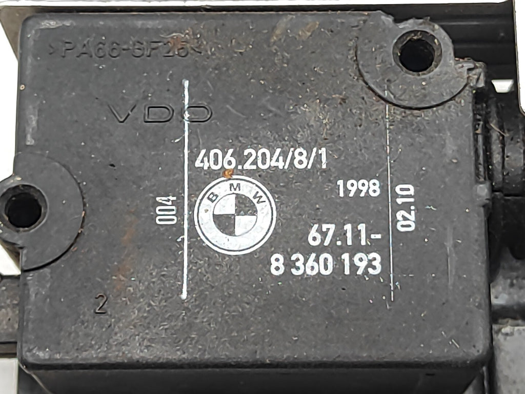 BMW 5 SERIES E39 530D 142kW Estate 2001 Rear tailgate boot lock 8360193