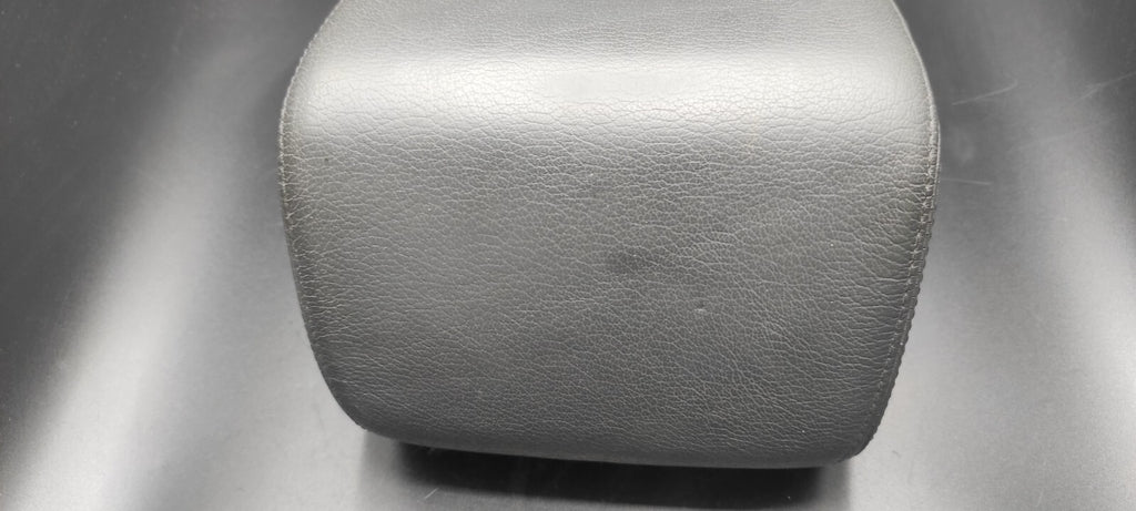 Alfa Romeo GT 1.9JTD 110kW 2004 Rear Interior Seat Headrest Black Leather