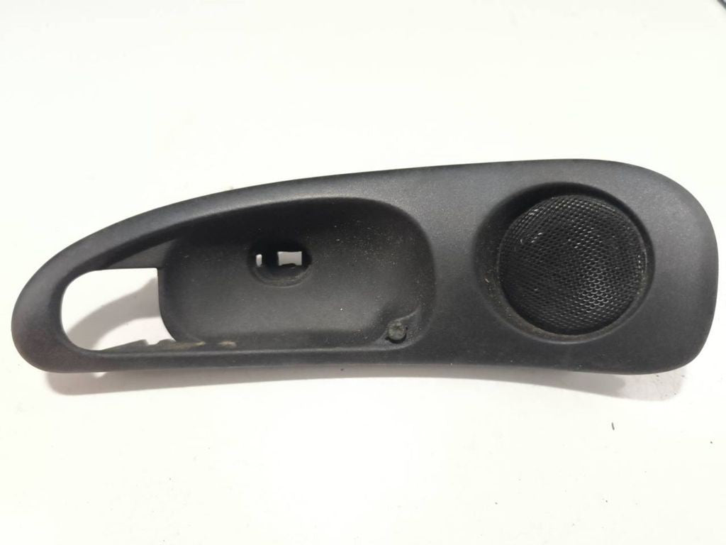 Alfa Romeo 156 2000 front left door interior handle trim 60669136 