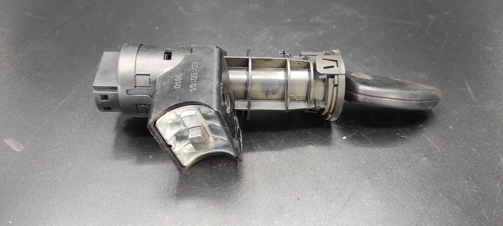 Alfa Romeo 147 1.9JTD 85kW 8V 2002 LHD Ignition Lock Barrel With Key