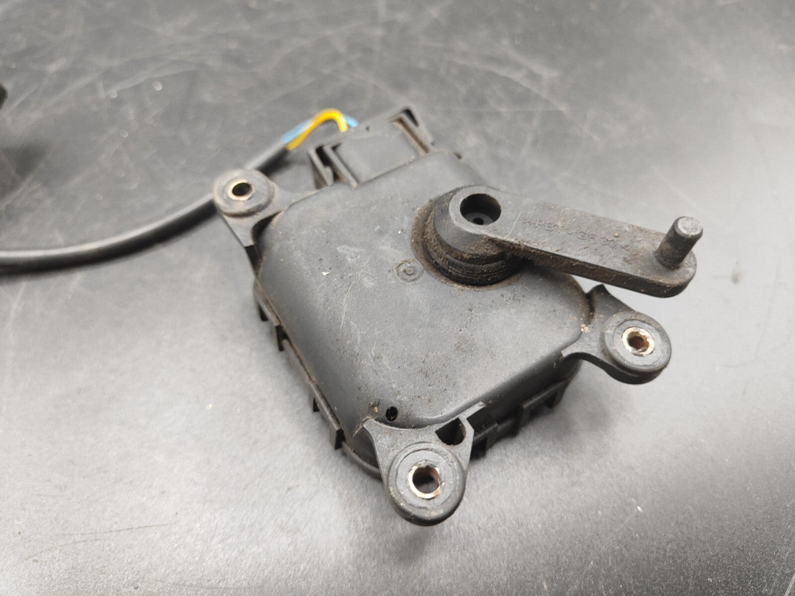 Alfa Romeo 166 2.4JTD 110kW 10V 2003 Climate Control Air Flap 0132801103