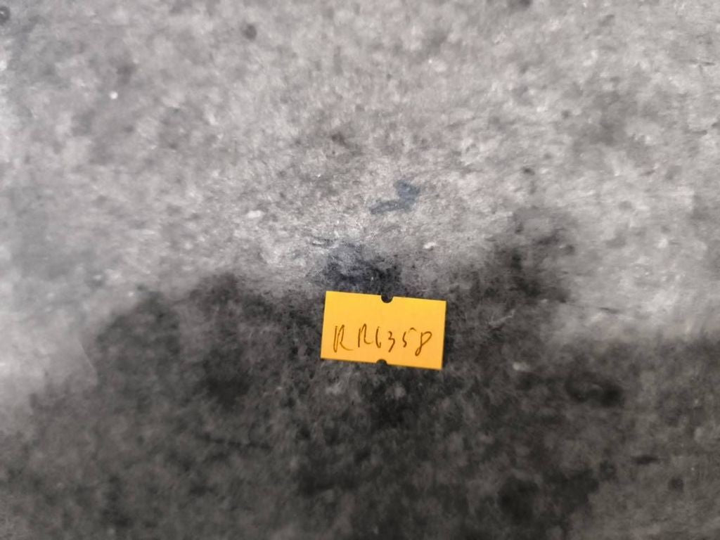 Alfa Romeo 156 SW 2005 Rear BOSE Subwoofer grill cover trim 