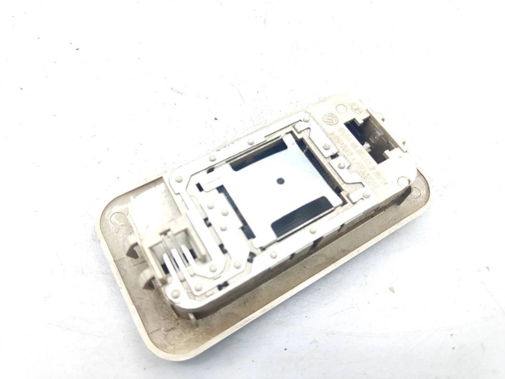 Alfa Romeo 147 2001 Rear Tailgate Trunk Boot interior light 735244962 