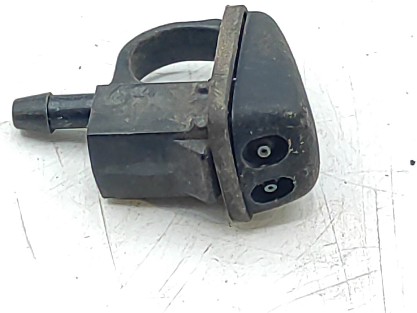 Land Rover Freelander LR2 2008 Front Bonnet Hood Windshield Spray Nozzle