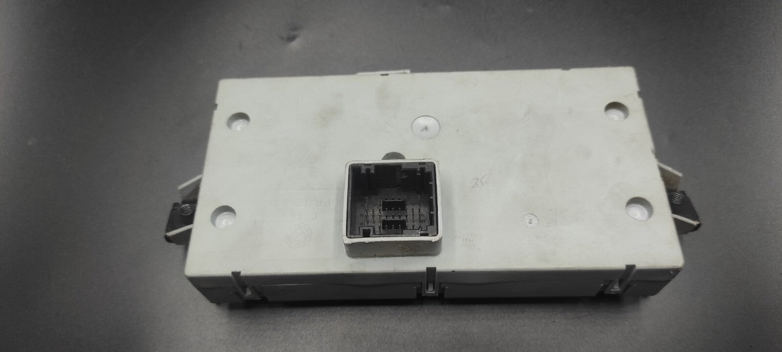 Alfa Romeo 147 1.9JTD 16V Diesel 2003 Body Comfort Control Unit Module 51711429