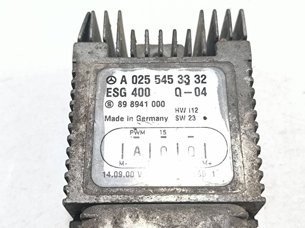 Mercedes-Benz Vaneo W414 2004 Diesel Coolant fan relay A0255453332 