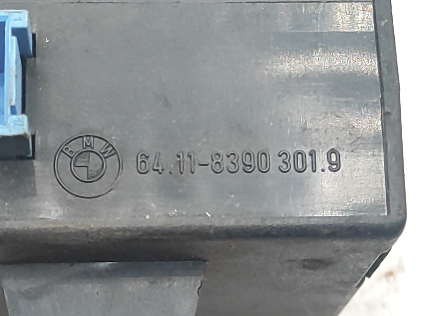 BMW 3 Series E36 Comfort Control Unit Module ECU 8390301 64118390301