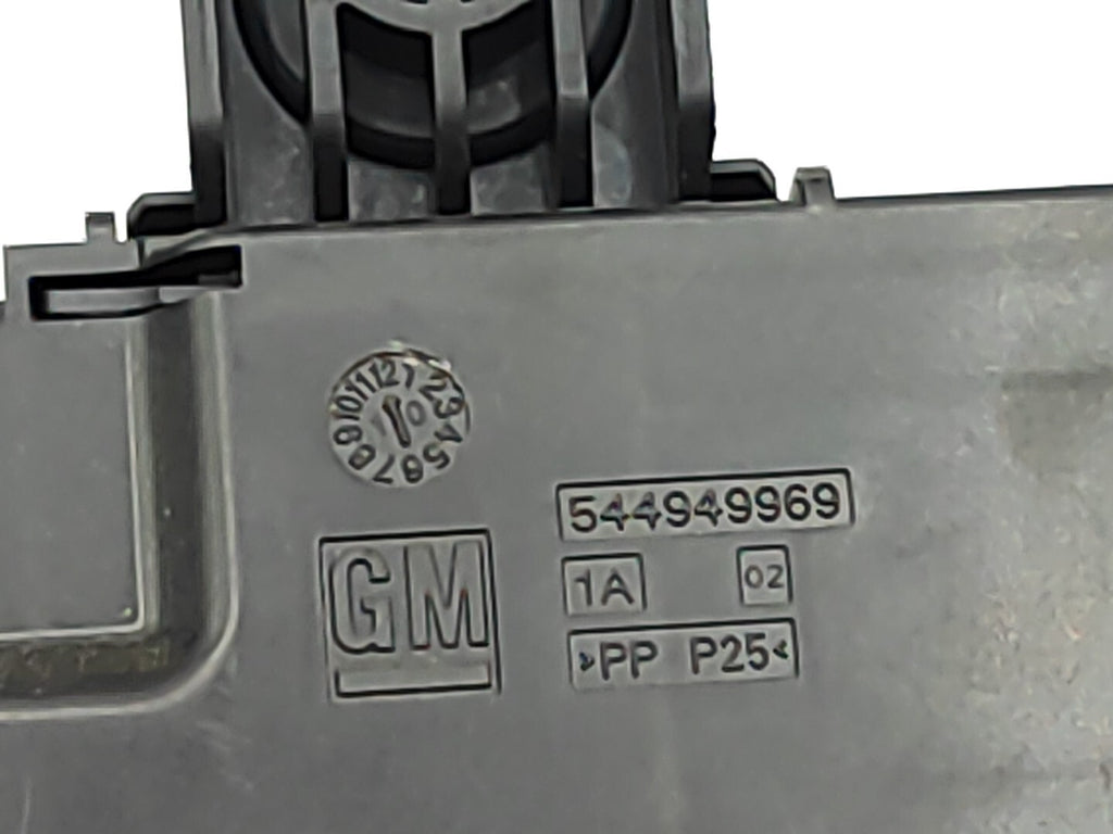 Opel Insignia A 2011 Fuse Module 13277321 1327732104