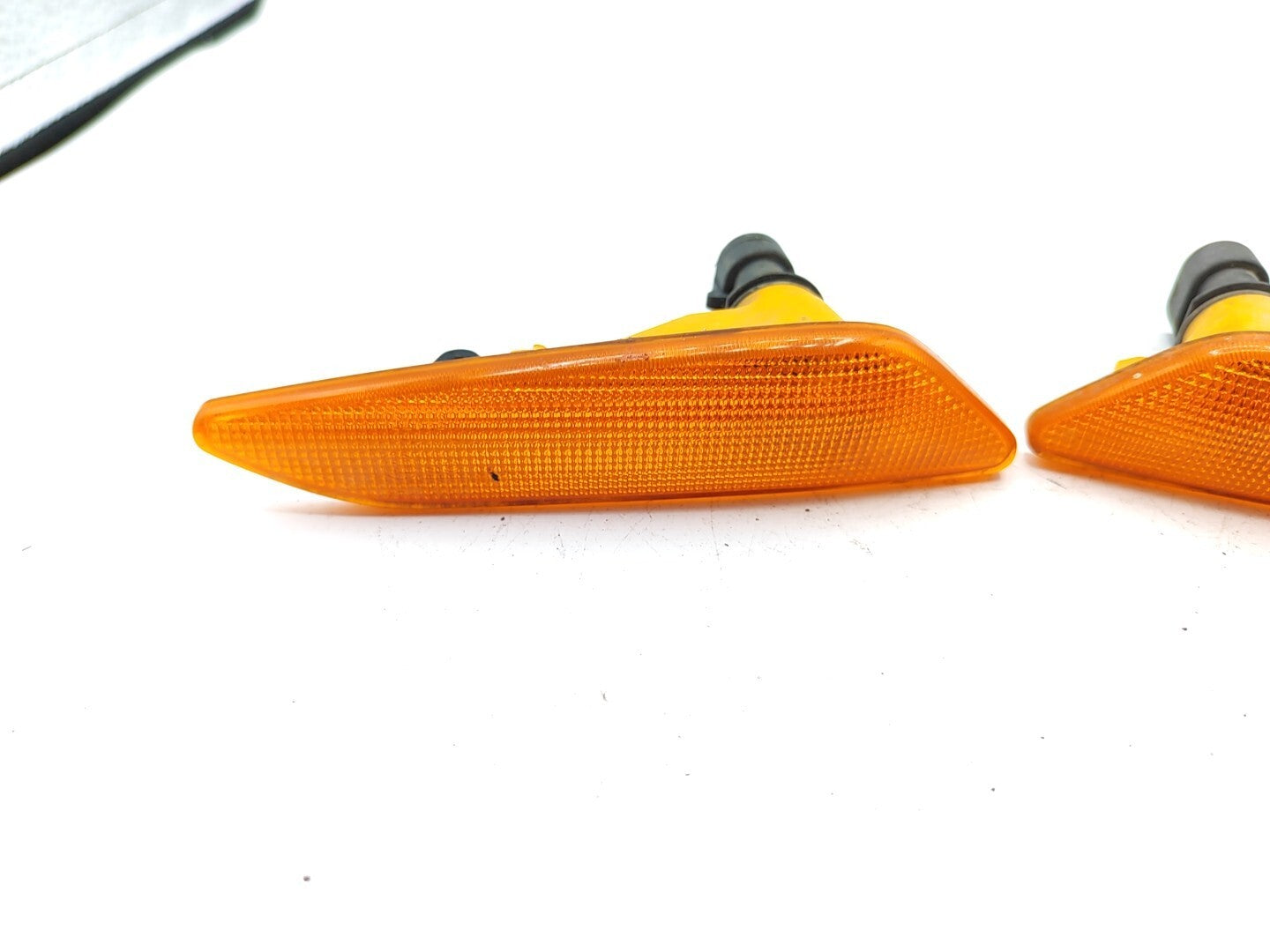Alfa Romeo 156 2.4JTD SW 2000 Front Orange Indicator Turn Light Set